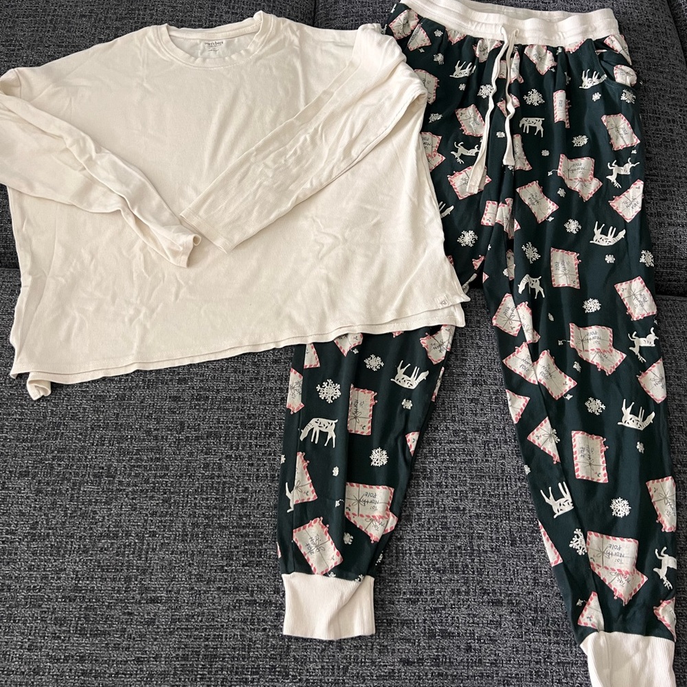 Burts bees Christmas pajamas